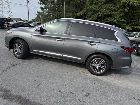 Used 2019 INFINITI QX60 Luxe w/ Essential Package FWD image 8