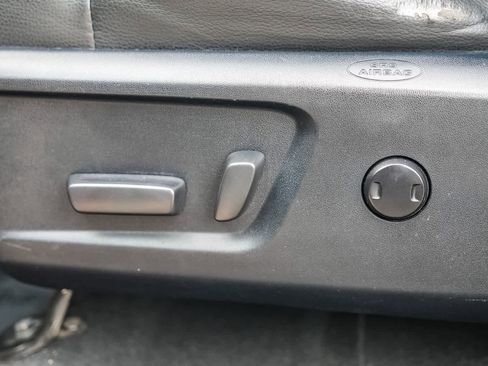 Used 2016 Toyota Tundra Limited w/ Limited Premium Package image 20