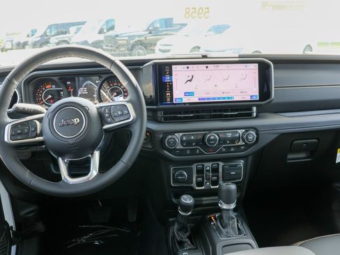 New 2026 Jeep Wrangler Unlimited Sahara AWD/4WD image 16