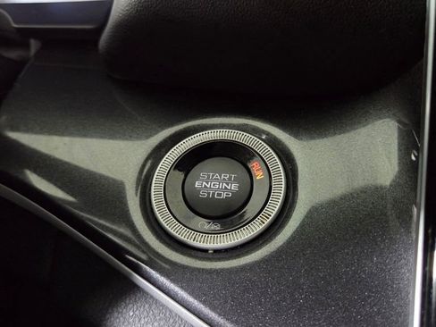 Used 2023 Jeep Grand Cherokee Altitude image 22