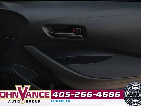 Used 2026 Toyota Corolla LE image 13