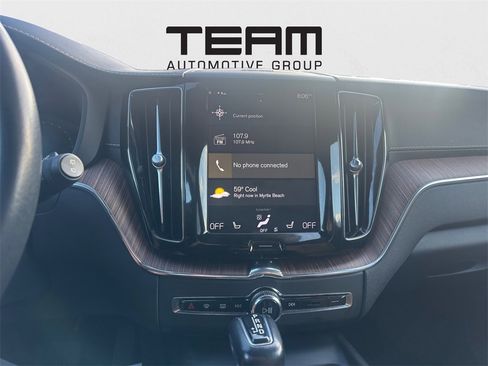 Used 2021 Volvo XC60 T5 Inscription w/ Advanced Package image 12