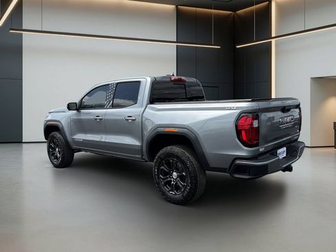 Used 2024 GMC Canyon Elevation w/ Elevation Premium Package AWD/4WD image 3