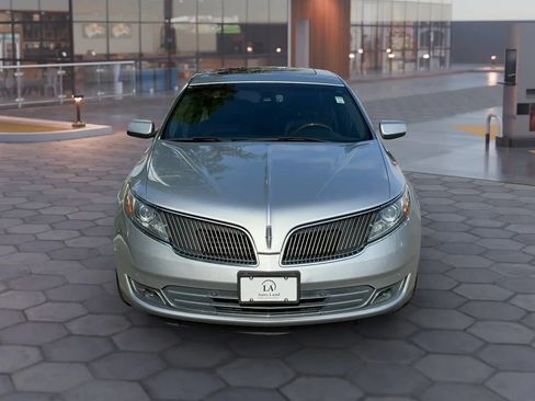 Used 2013 Lincoln MKS FWD image 9