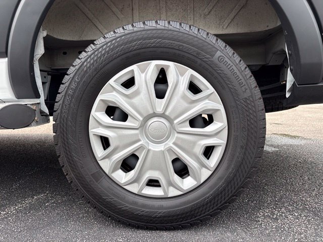 Used 2025 Ford Transit 250 Low Roof w/ Exterior Upgrade Package RWD image 19