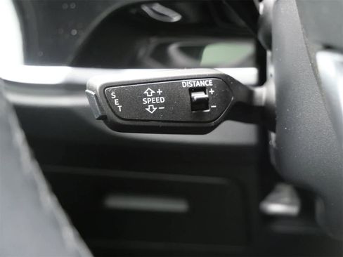 Used 2023 Audi Q3 2.0T Premium Plus w/ Premium Plus Package image 20