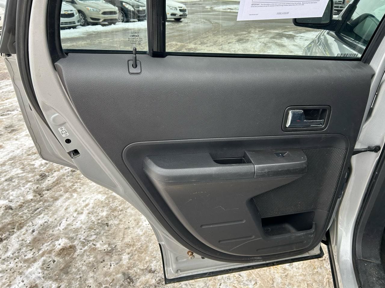 Used 2010 Ford Edge SE FWD image 13