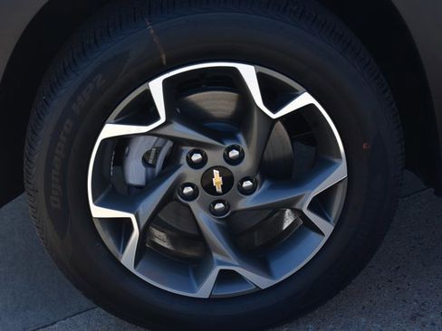New 2026 Chevrolet Trax LT image 11