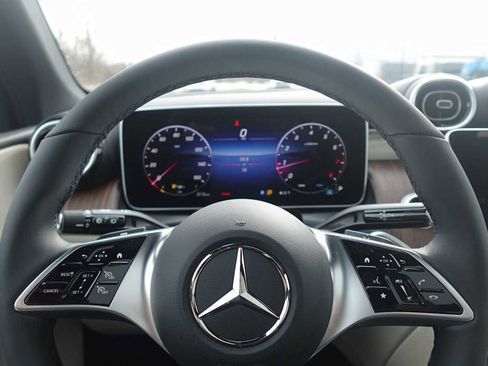New 2026 Mercedes-Benz GLC 300 4MATIC image 30