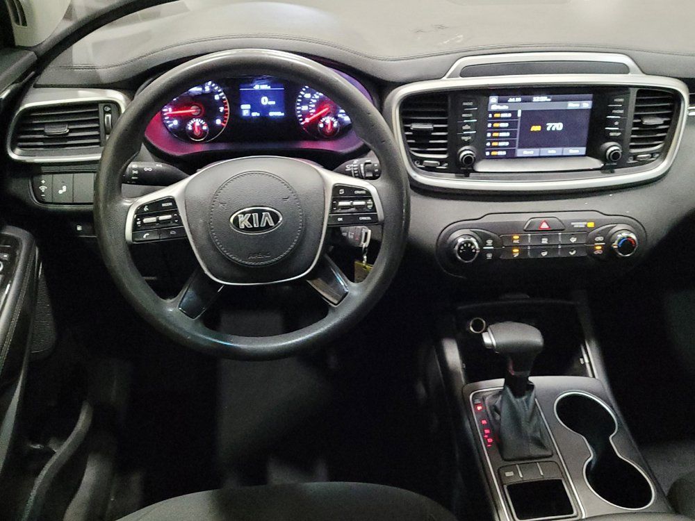 Used 2020 Kia Sorento LX FWD image 22