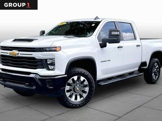 Used 2024 Chevrolet Silverado 2500 Custom w/ Custom Value Package AWD/4WD video 1
