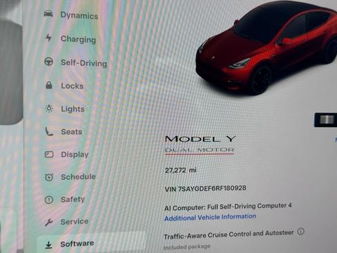 Used 2024 Tesla Model Y Performance AWD/4WD image 15