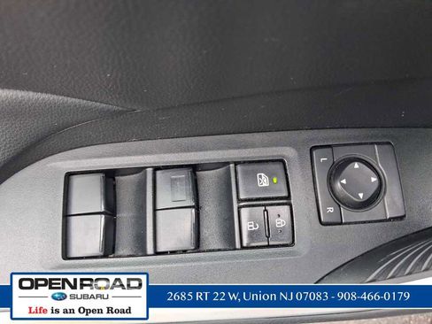 Used 2023 Toyota RAV4 LE AWD/4WD image 15