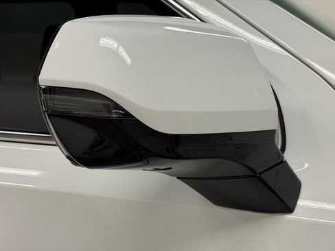 Certified 2023 GMC Yukon Denali image 15