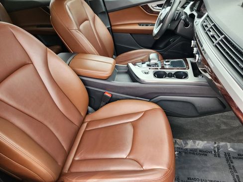 Used 2019 Audi Q7 2.0T Premium Plus w/ Premium Plus Package image 5