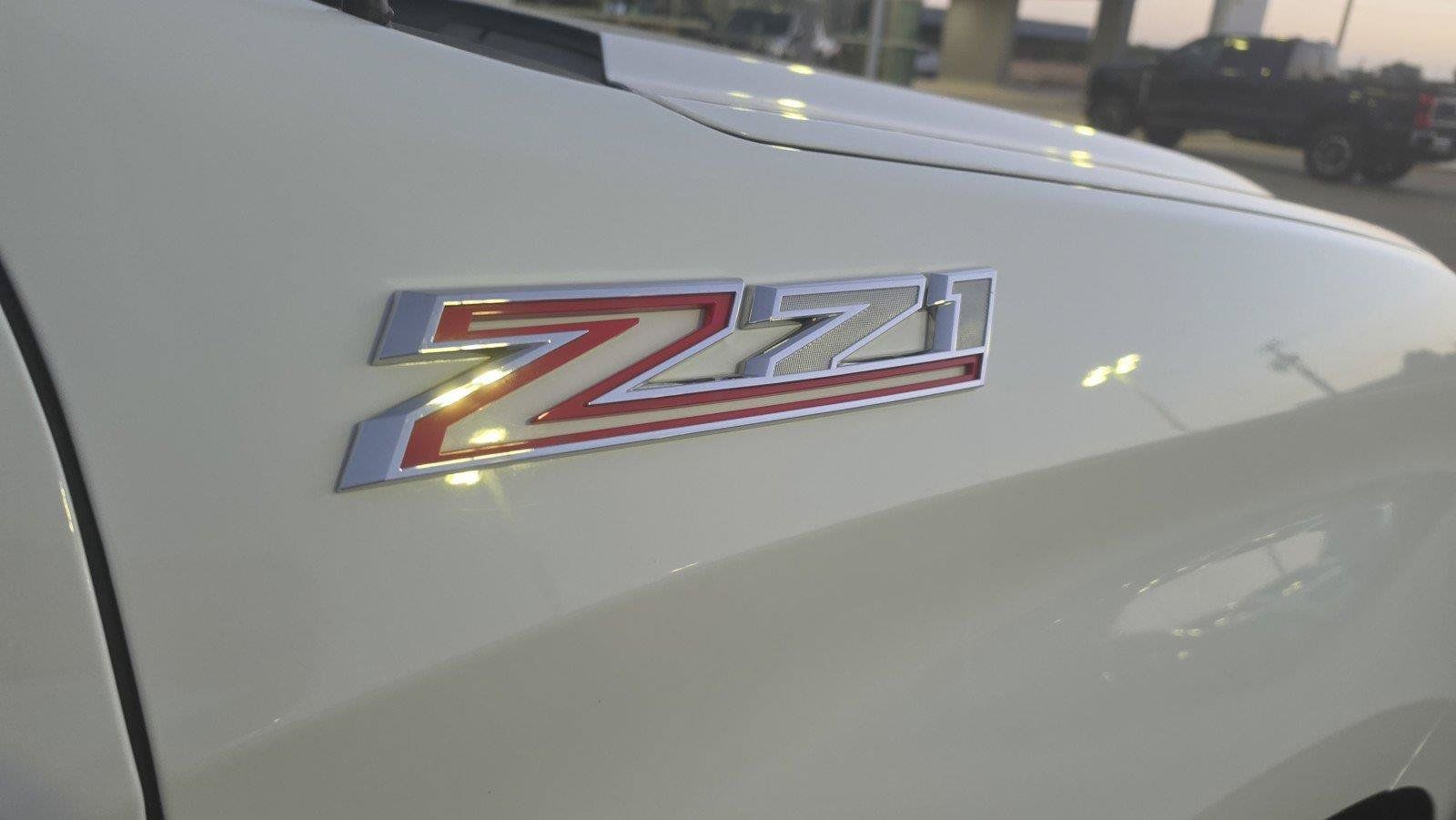 Used 2021 Chevrolet Silverado 1500 RST w/ Texas Edition Plus AWD/4WD image 31