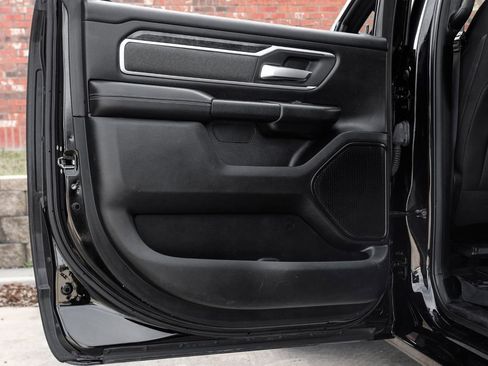 Used 2021 RAM 1500 Big Horn AWD/4WD image 46