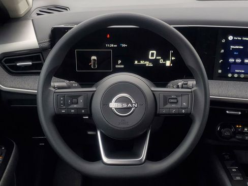 New 2026 Nissan Kicks SV image 26
