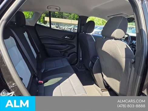 Used 2025 Chevrolet Trax LS FWD image 14