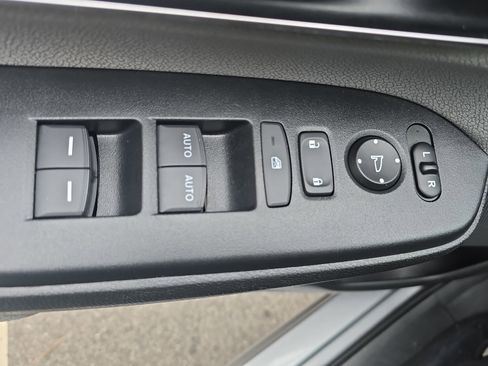 Used 2021 Honda CR-V EX image 26