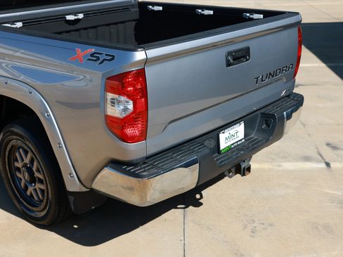 Used 2017 Toyota Tundra SR5 w/ SR5 Upgrade Package image 55