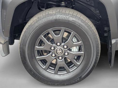 Certified 2025 Toyota 4Runner SR5 image 21