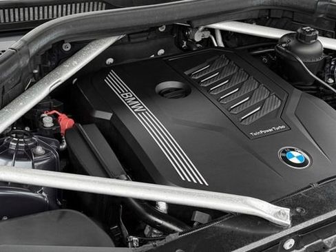 Used 2019 BMW X5 xDrive40i w/ Premium Package 2 image 29