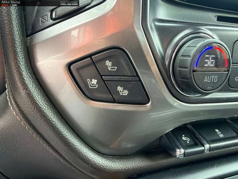 Used 2016 Chevrolet Silverado 1500 LTZ Z71 w/ LTZ Plus Package AWD/4WD image 18