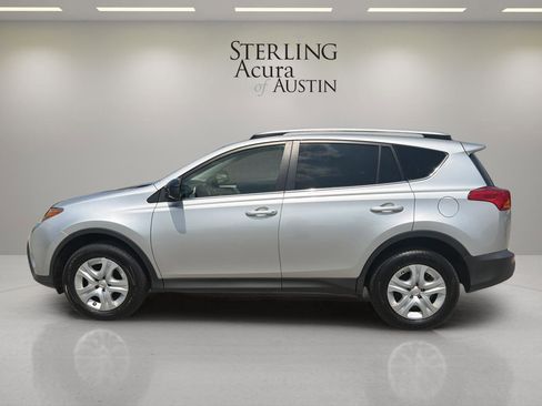 Used 2013 Toyota RAV4 LE AWD/4WD image 8