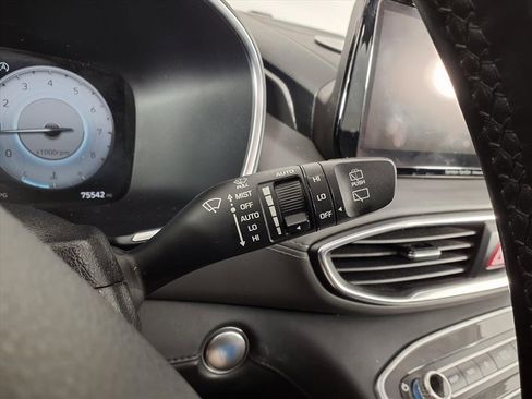 Used 2021 Hyundai Santa Fe Limited image 21