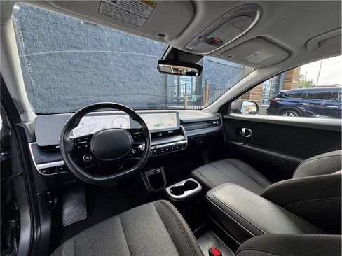 Used 2024 Hyundai Ioniq 5 SEL AWD/4WD image 2