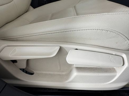 Used 2016 Volkswagen Jetta SEL FWD image 36
