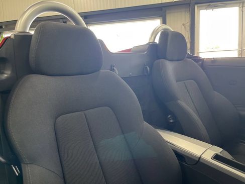 Used 2007 Chrysler Crossfire Convertible w/ Special Edition Group RWD image 52