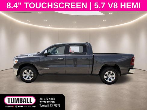 Used 2024 RAM 1500 Laramie AWD/4WD image 4