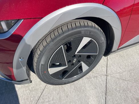 New 2026 Hyundai Ioniq 5 Limited image 9