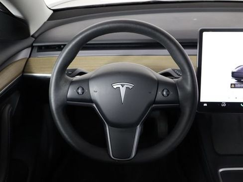 Used 2023 Tesla Model 3 Standard Range RWD image 7