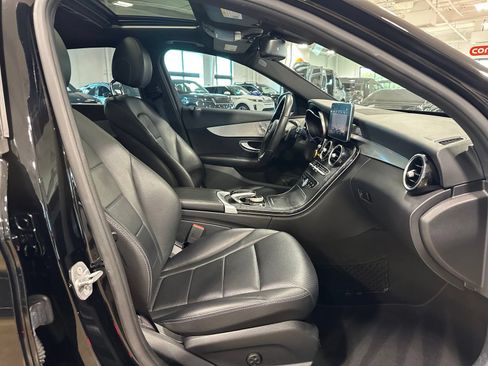Used 2018 Mercedes-Benz C 300 Sedan image 39