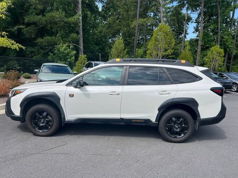 Used 2022 Subaru Outback Wilderness AWD/4WD image 4