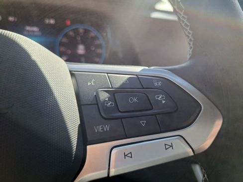 New 2026 Volkswagen Atlas SE image 13