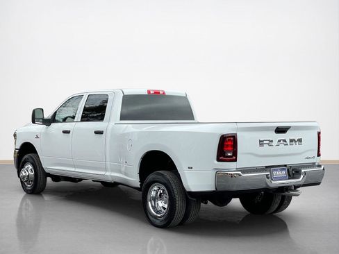 New 2026 RAM 3500 Tradesman w/ Chrome Appearance Group A AWD/4WD image 5