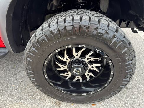 Used 2012 Ford F150 Raptor w/ Raptor Luxury Pkg image 21