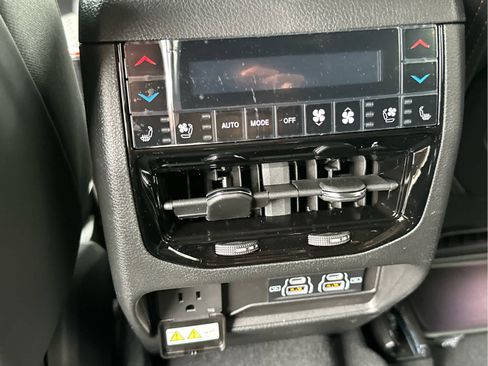 New 2025 Jeep Grand Cherokee L Summit image 46