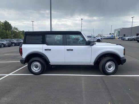 New 2025 Ford Bronco 4-Door AWD/4WD image 2