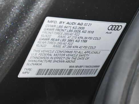 Used 2021 Audi Q8 Premium Plus w/ Premium Plus Package image 27