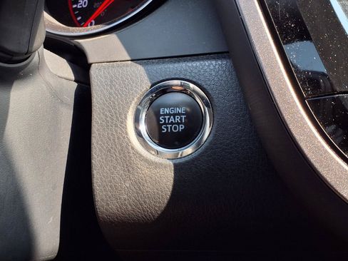 Used 2023 Toyota Camry XSE FWD image 11