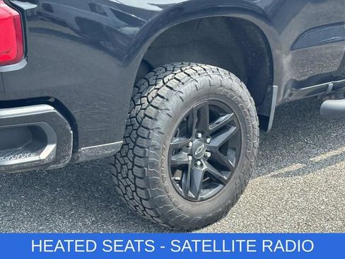 Used 2021 Chevrolet Silverado 1500 LT Trail Boss w/ Convenience Package II AWD/4WD image 7