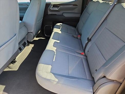 Certified 2025 Chevrolet Silverado 1500 LT image 19