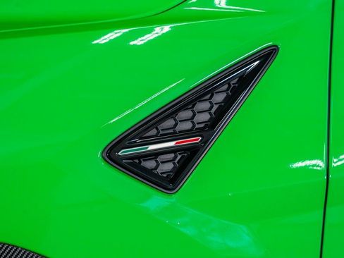 Used 2023 Lamborghini Urus Performante image 21