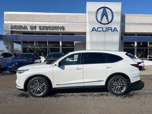 Certified 2023 Acura MDX Advance image 1