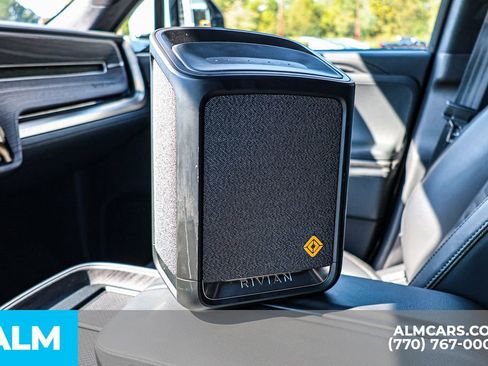 Used 2024 Rivian R1S Adventure image 59